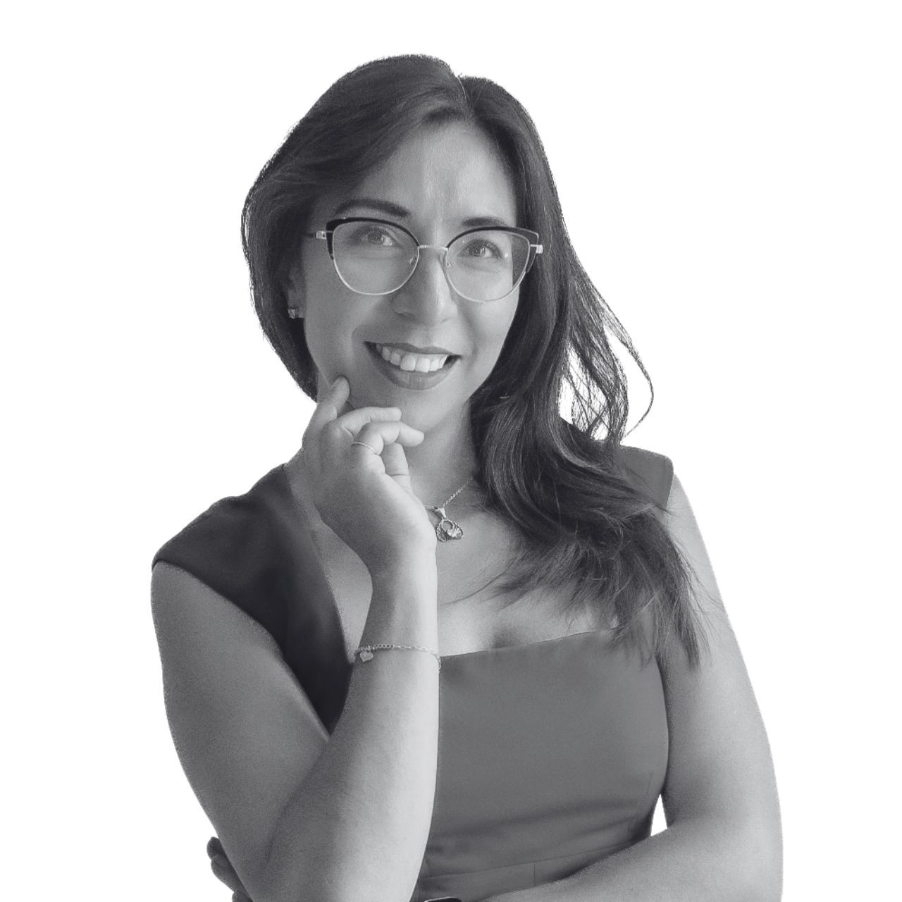Siri Martínez, Comunicóloga · Maestría en Imagen Pública · Máster en Innovación 